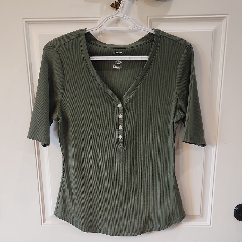 Sonoma Olive Button-Front Women's Tee